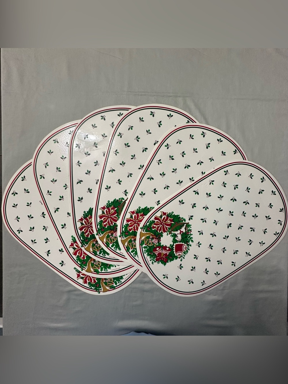 Vintage Franco Kitchen Compliments Christmas Placemats Vinyl Oval Wreath 6